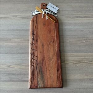 NWT acacia wood cheese board: 
15x12x6